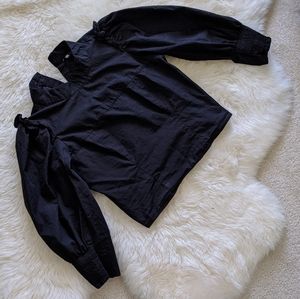 Black puff sleeve shirt